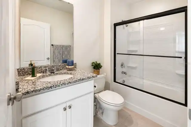 Listing Photo 11