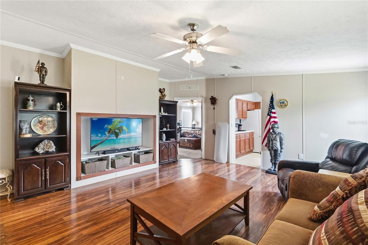 Listing Photo 13