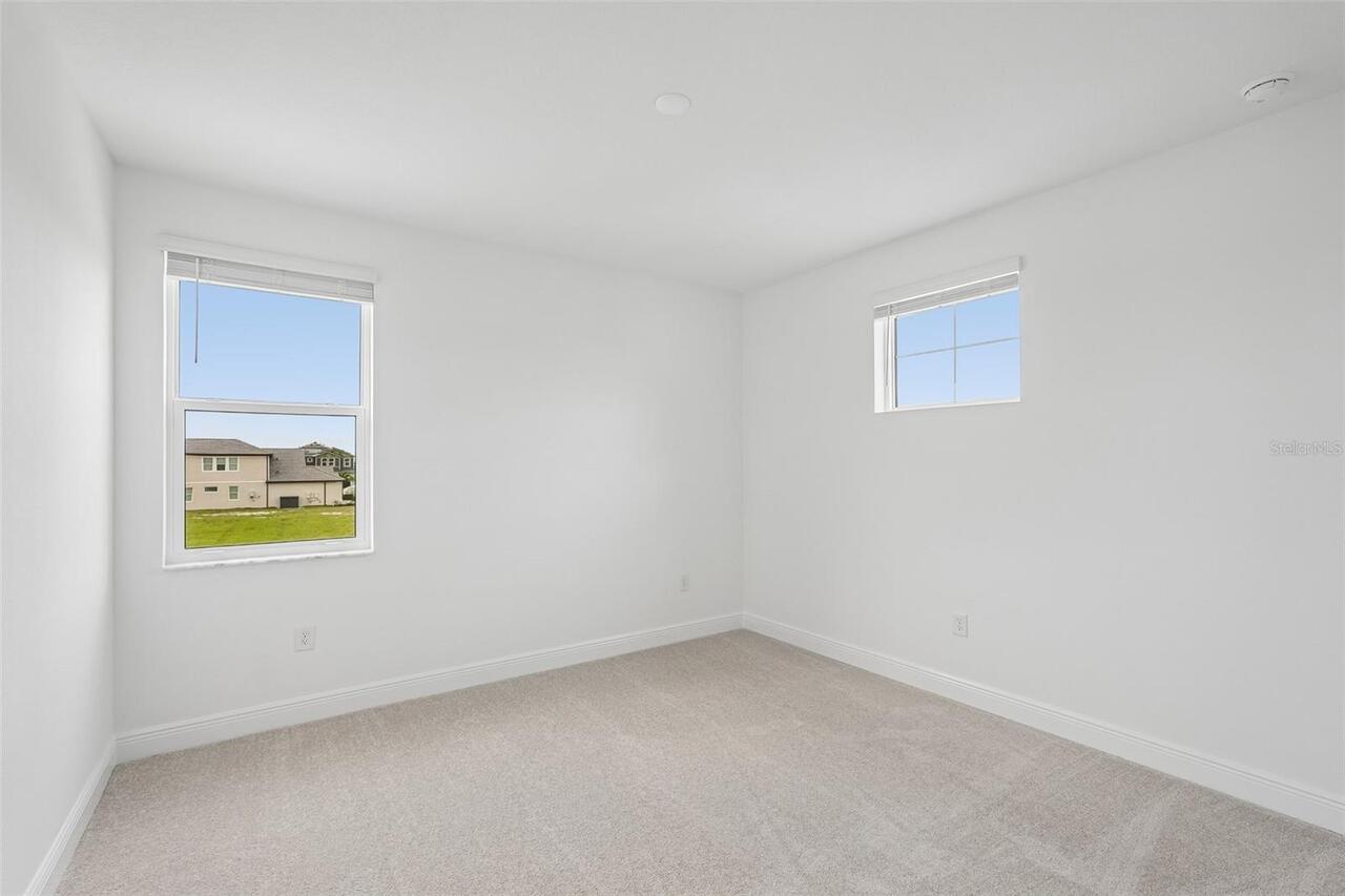 Listing Photo 32