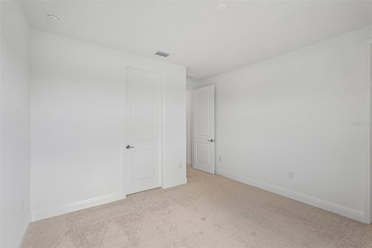 Listing Photo 37