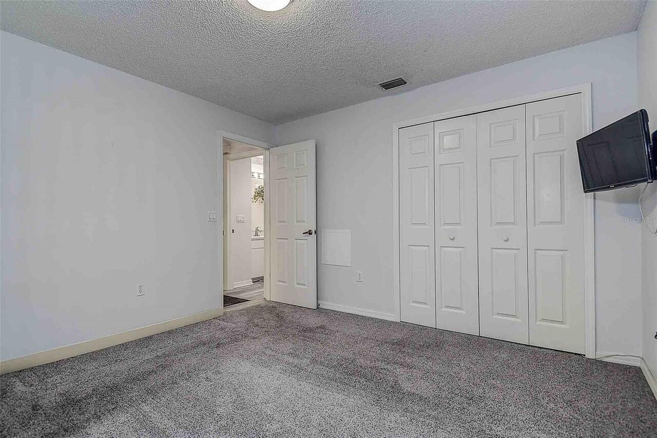 Listing Photo 20