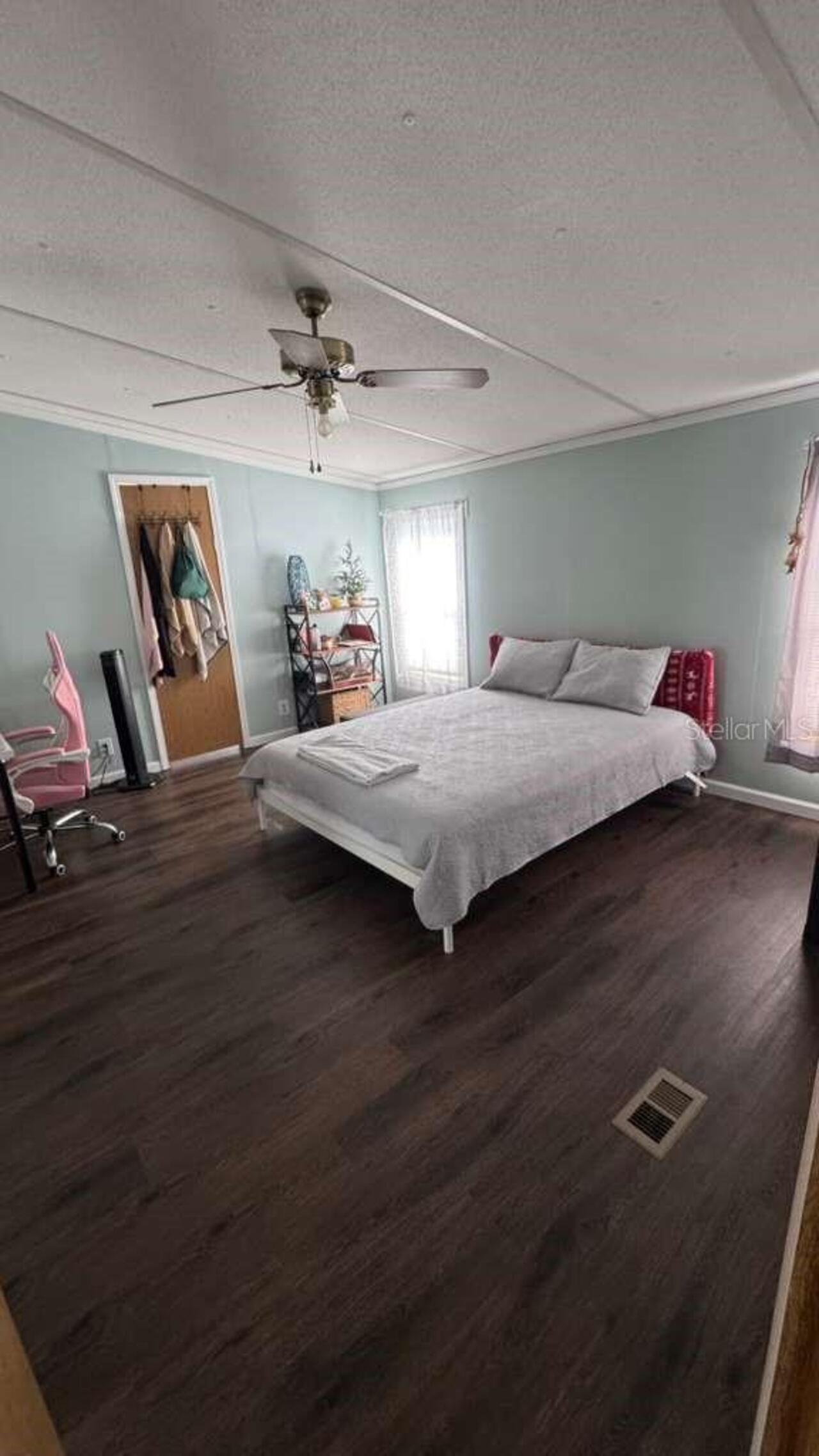 Listing Photo 19