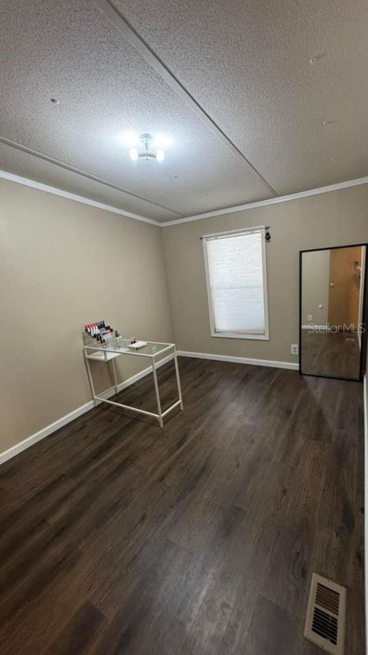 Listing Photo 22