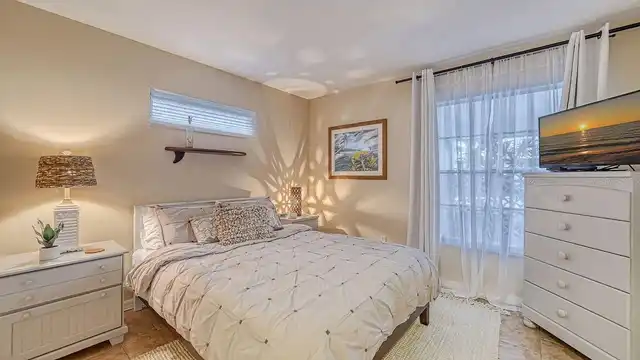 Listing Photo 34