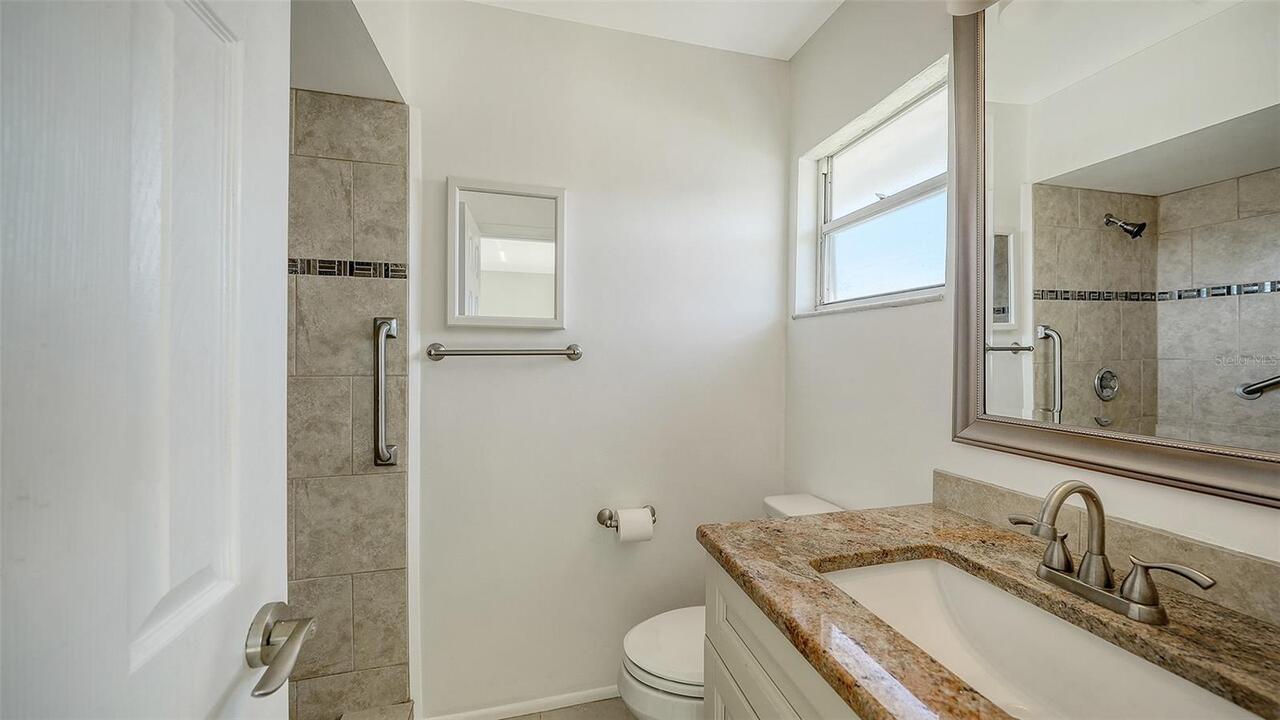 Listing Photo 23