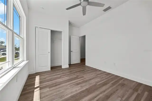 Listing Photo 20