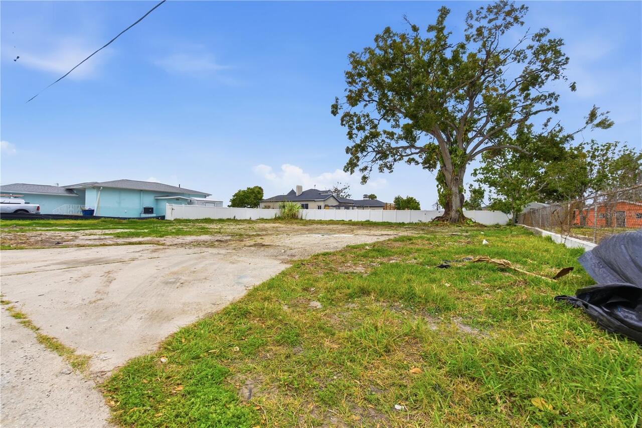 Listing Photo 9