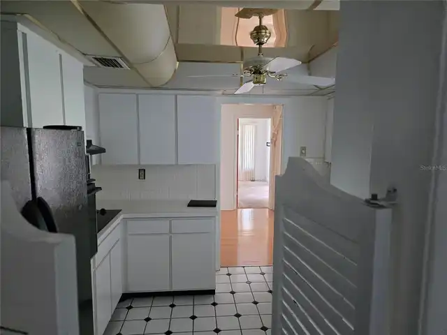 Listing Photo 6