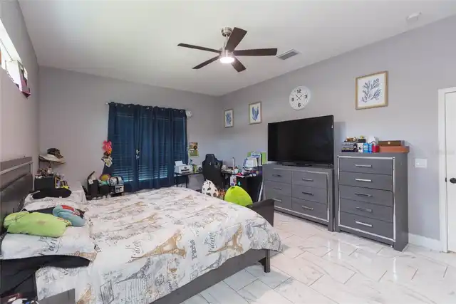 Listing Photo 20