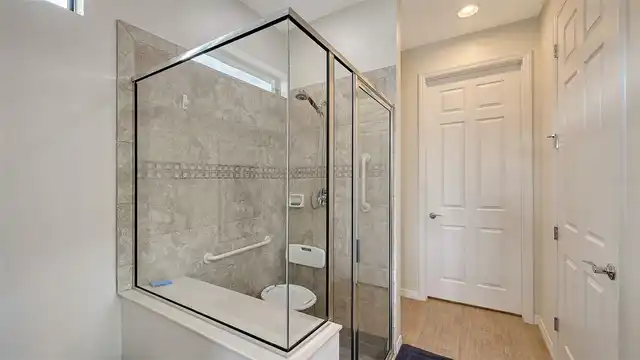 Listing Photo 23