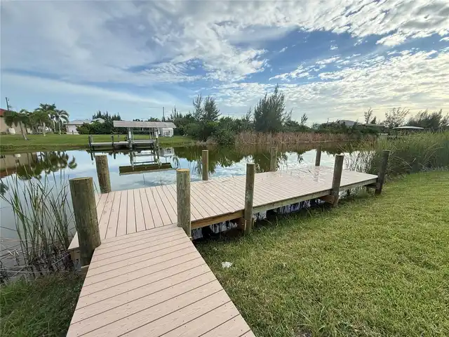 Listing Photo 8