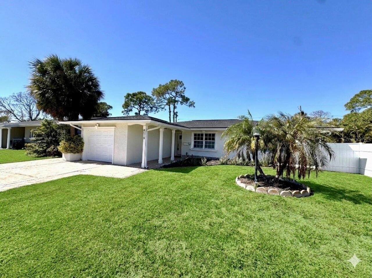 Listing Photo 9