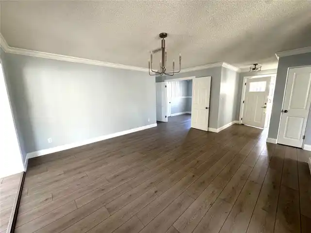 Listing Photo 20