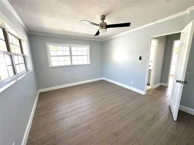 Listing Photo 30