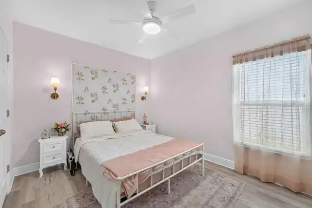Listing Photo 9