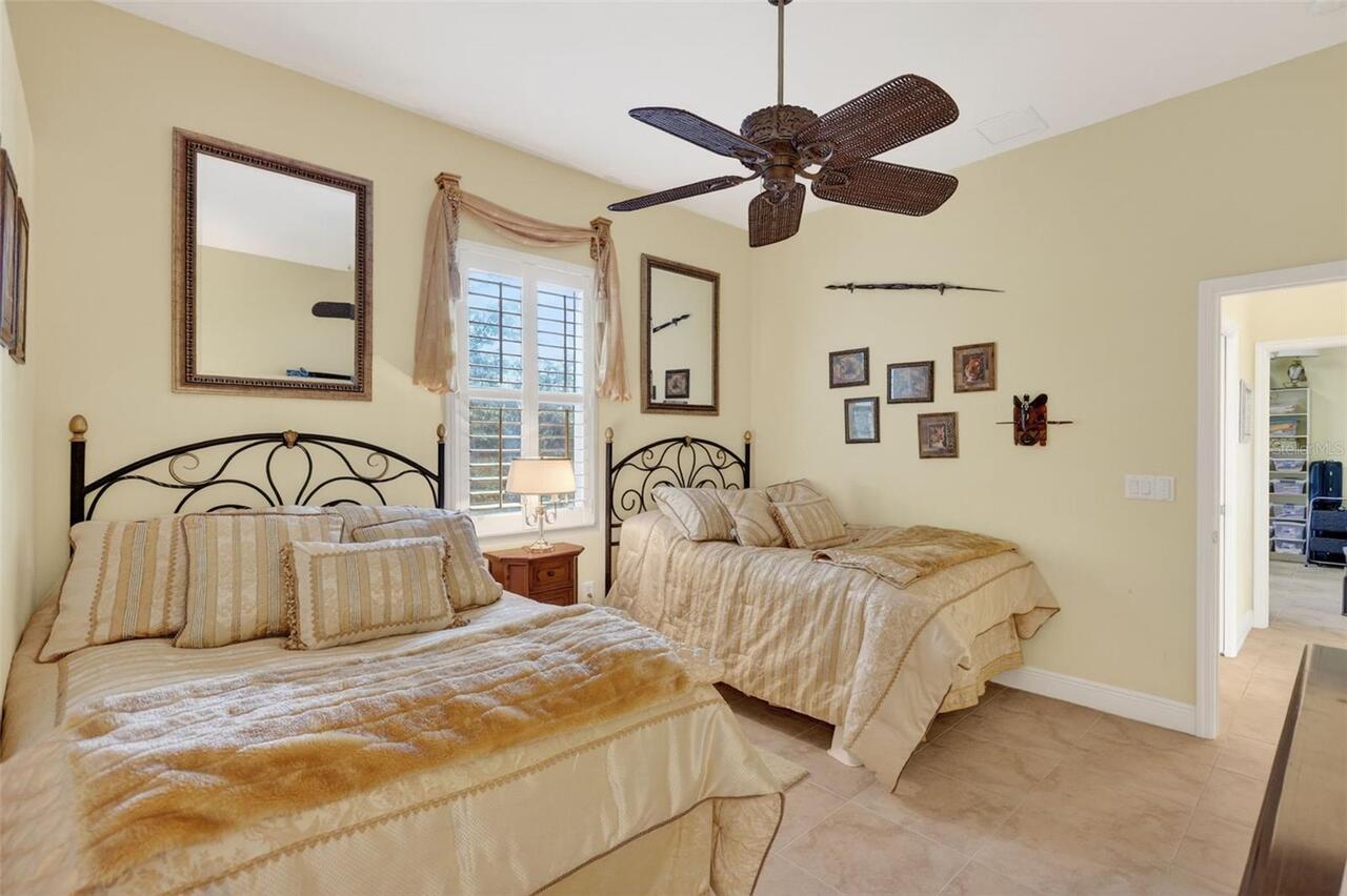 Listing Photo 37