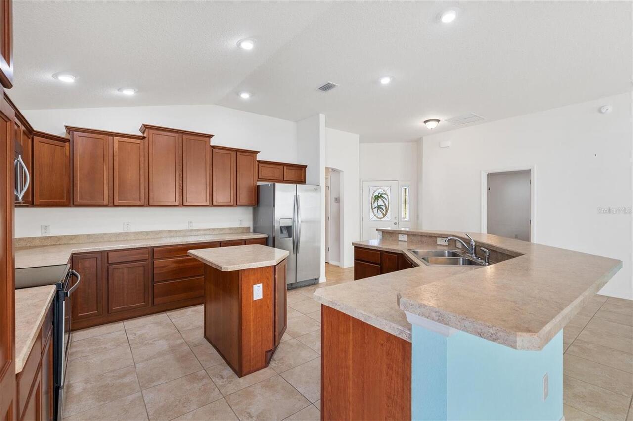 Listing Photo 18