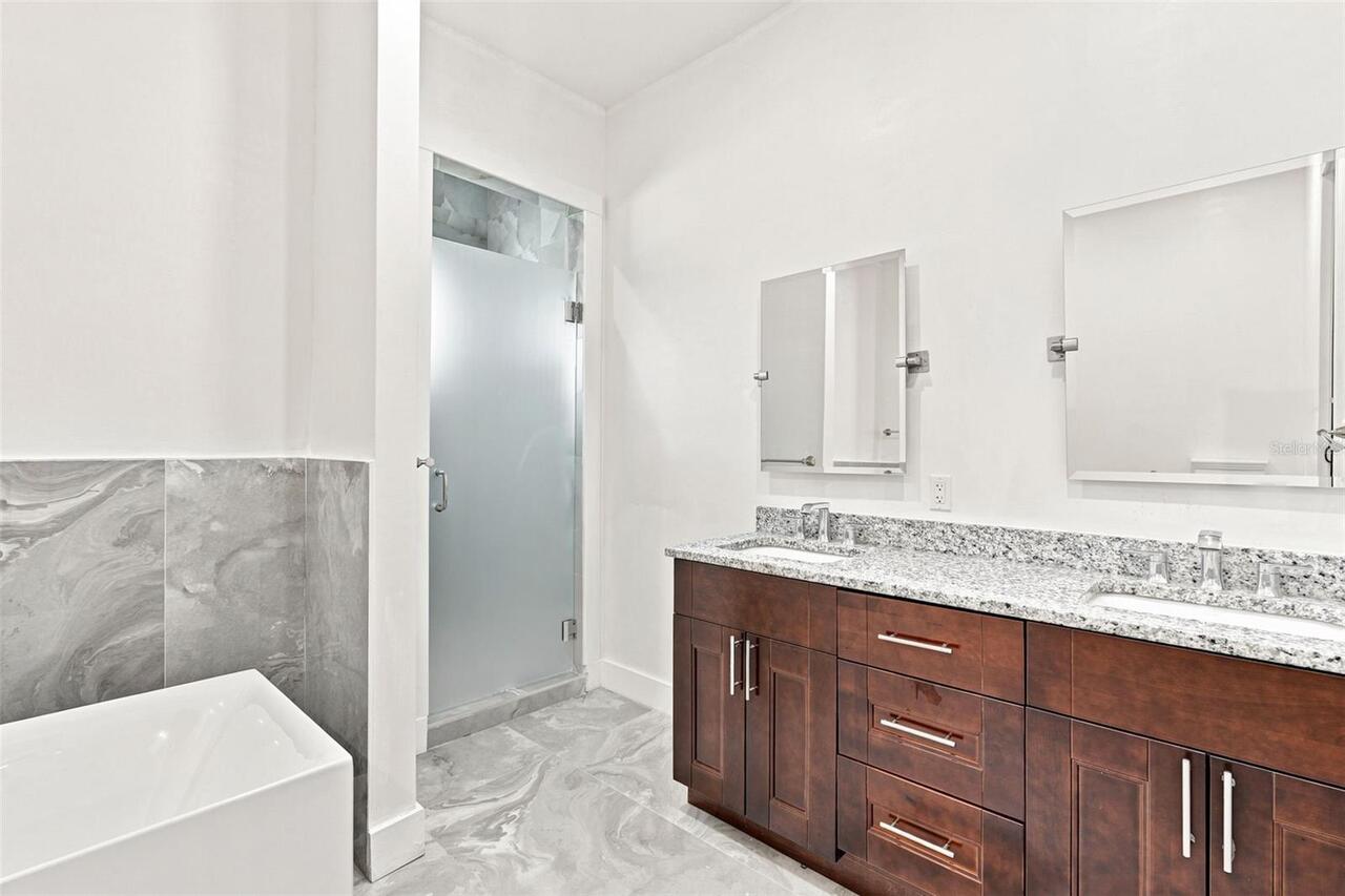 Listing Photo 38