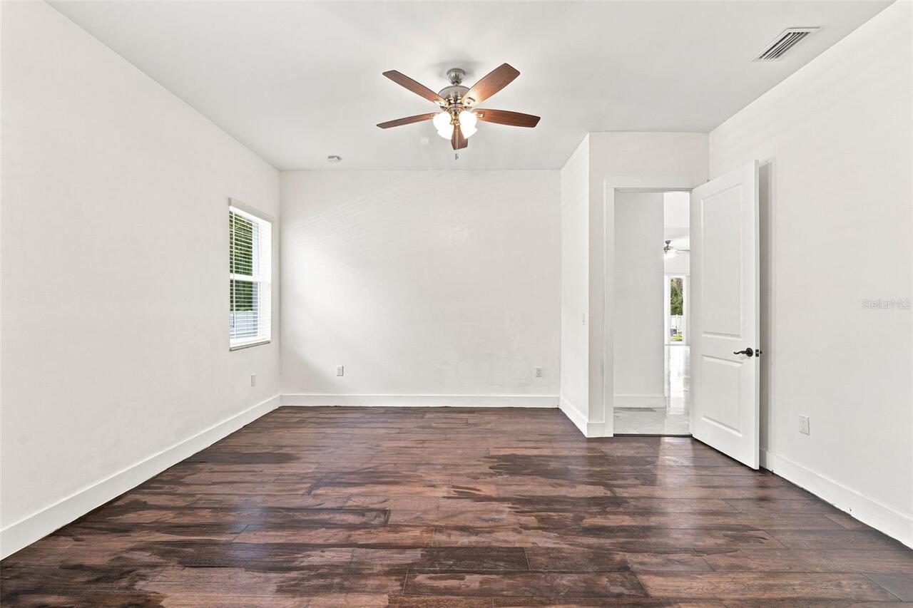 Listing Photo 42