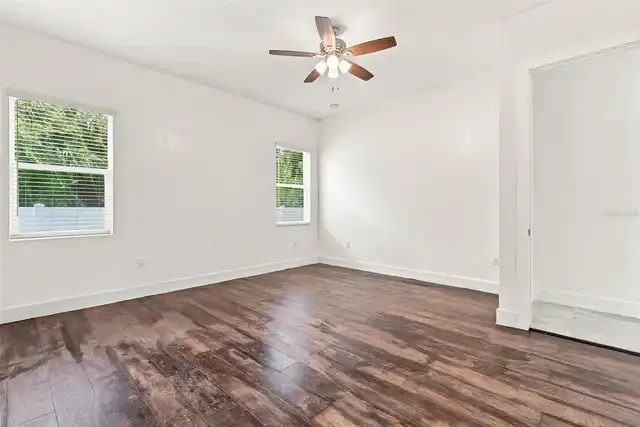 Listing Photo 29