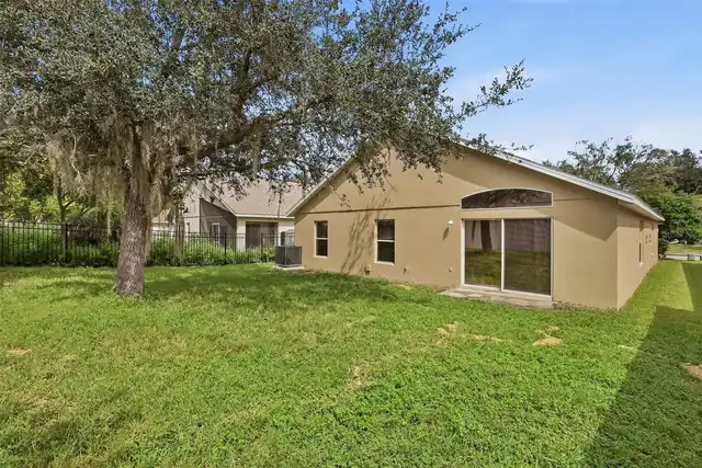 Listing Photo 32