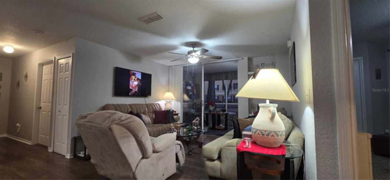 Listing Photo 8