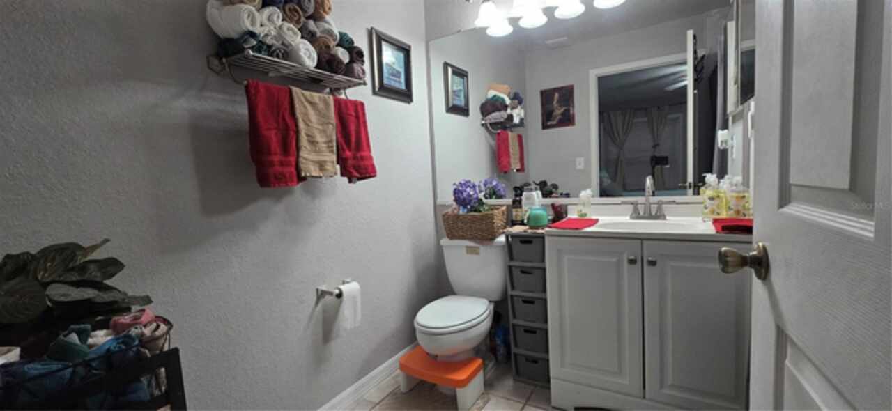 Listing Photo 11