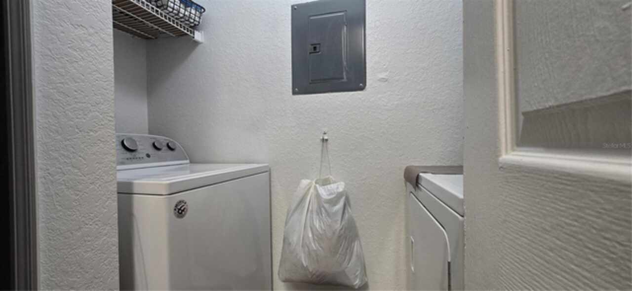 Listing Photo 12