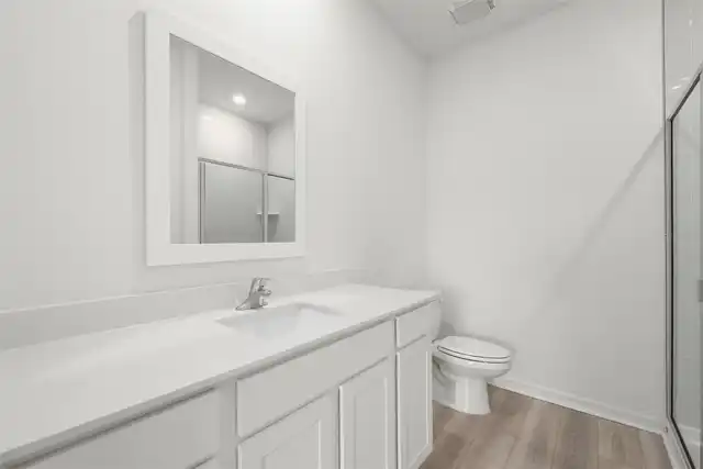 Listing Photo 11
