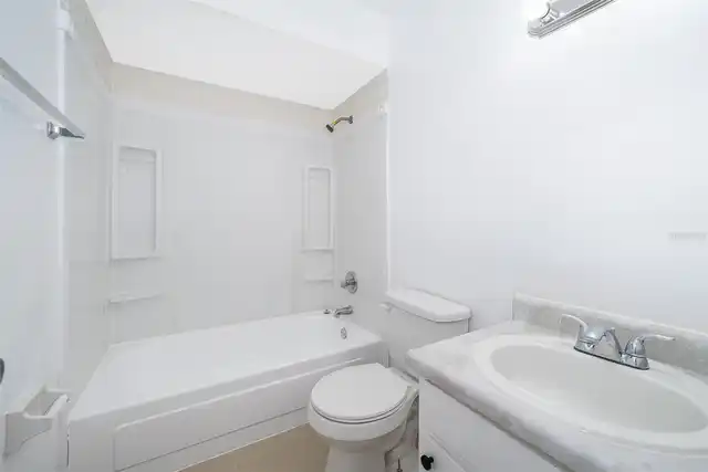 Listing Photo 16