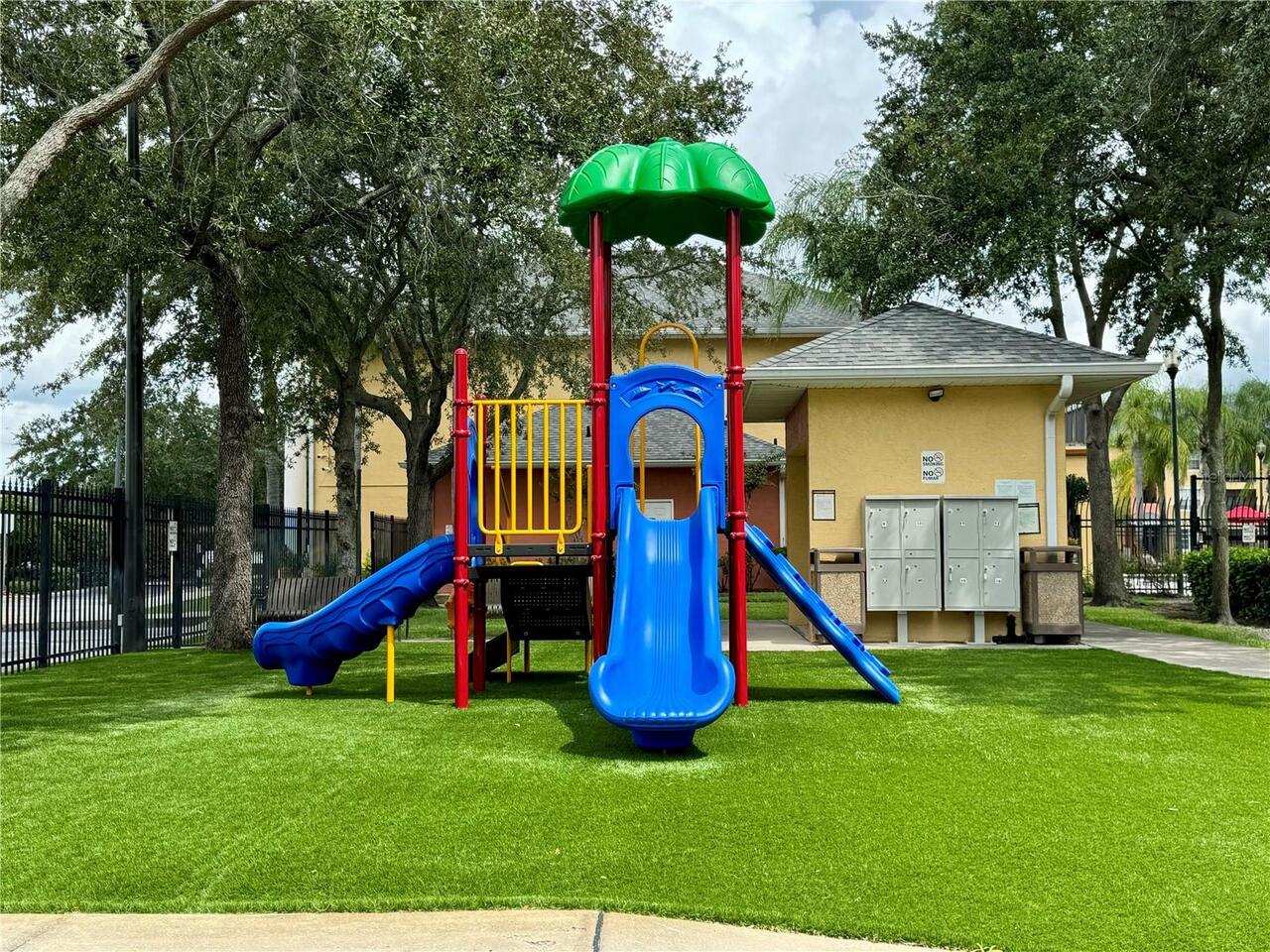 Listing Photo 11