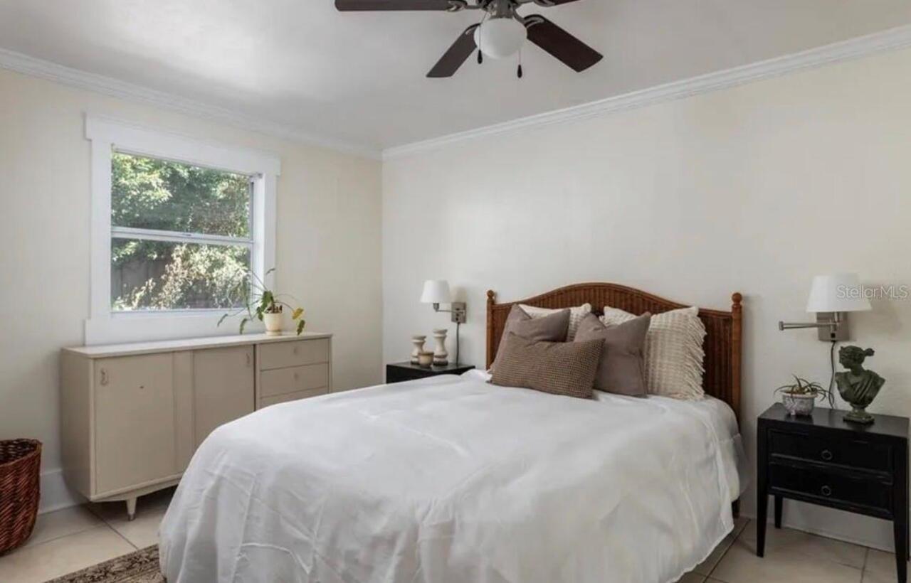 Listing Photo 10