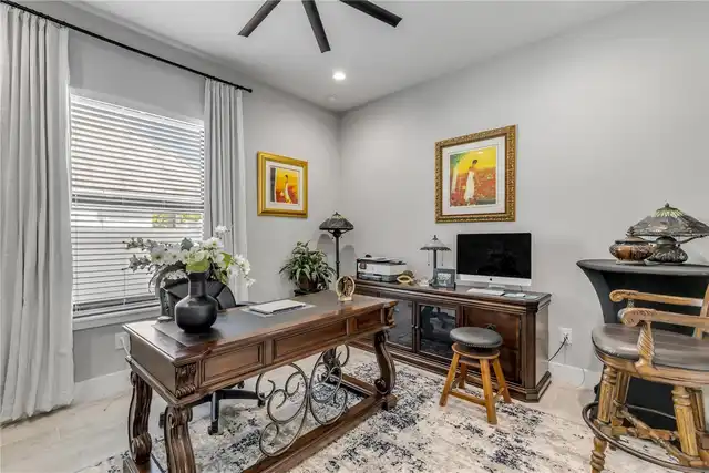 Listing Photo 16