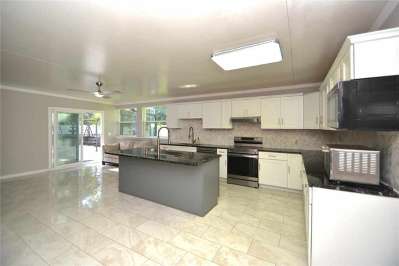 Listing Photo 13