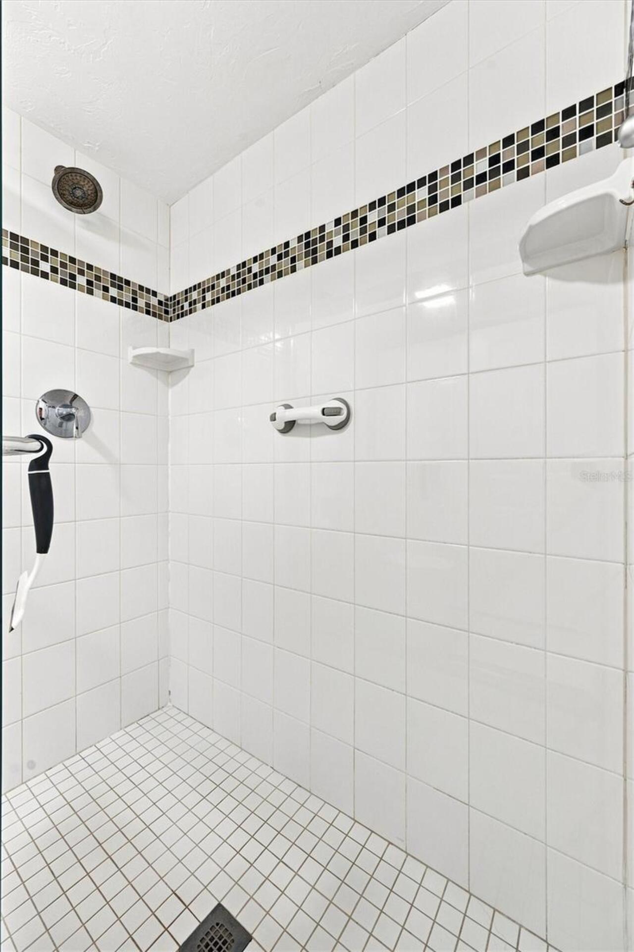 Listing Photo 37