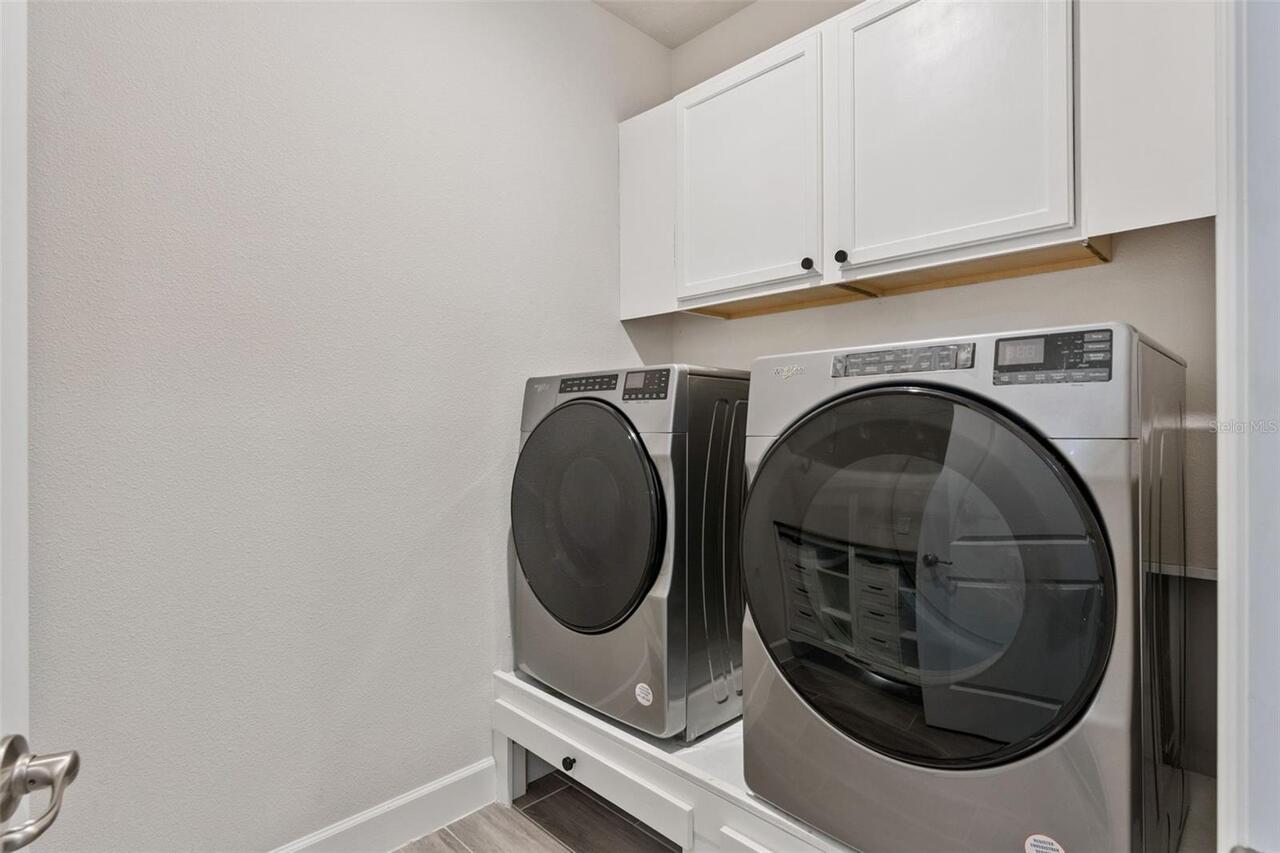 Listing Photo 10