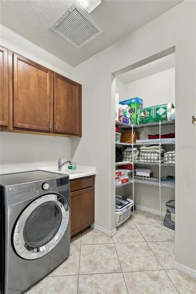 Listing Photo 28