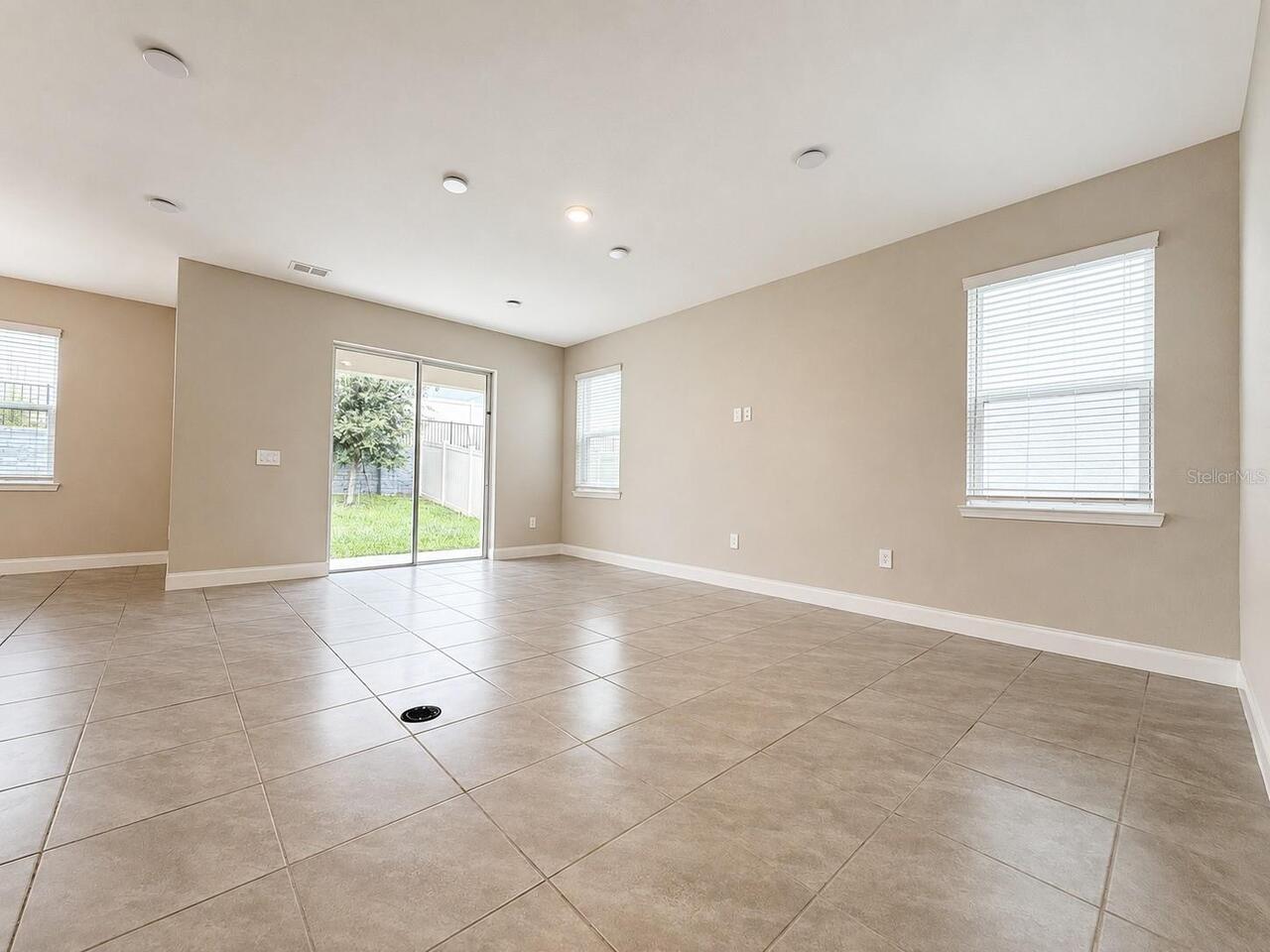 Listing Photo 7