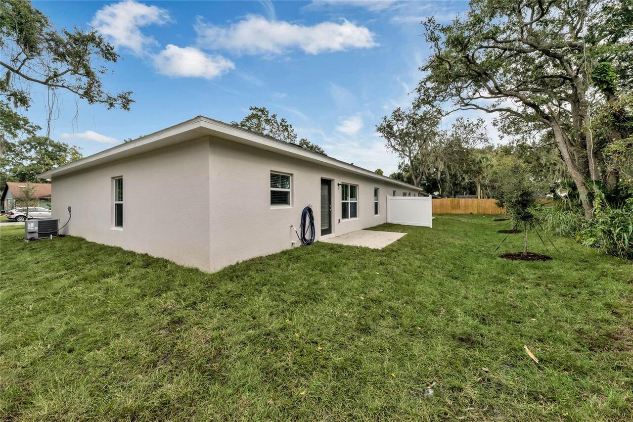 Listing Photo 18