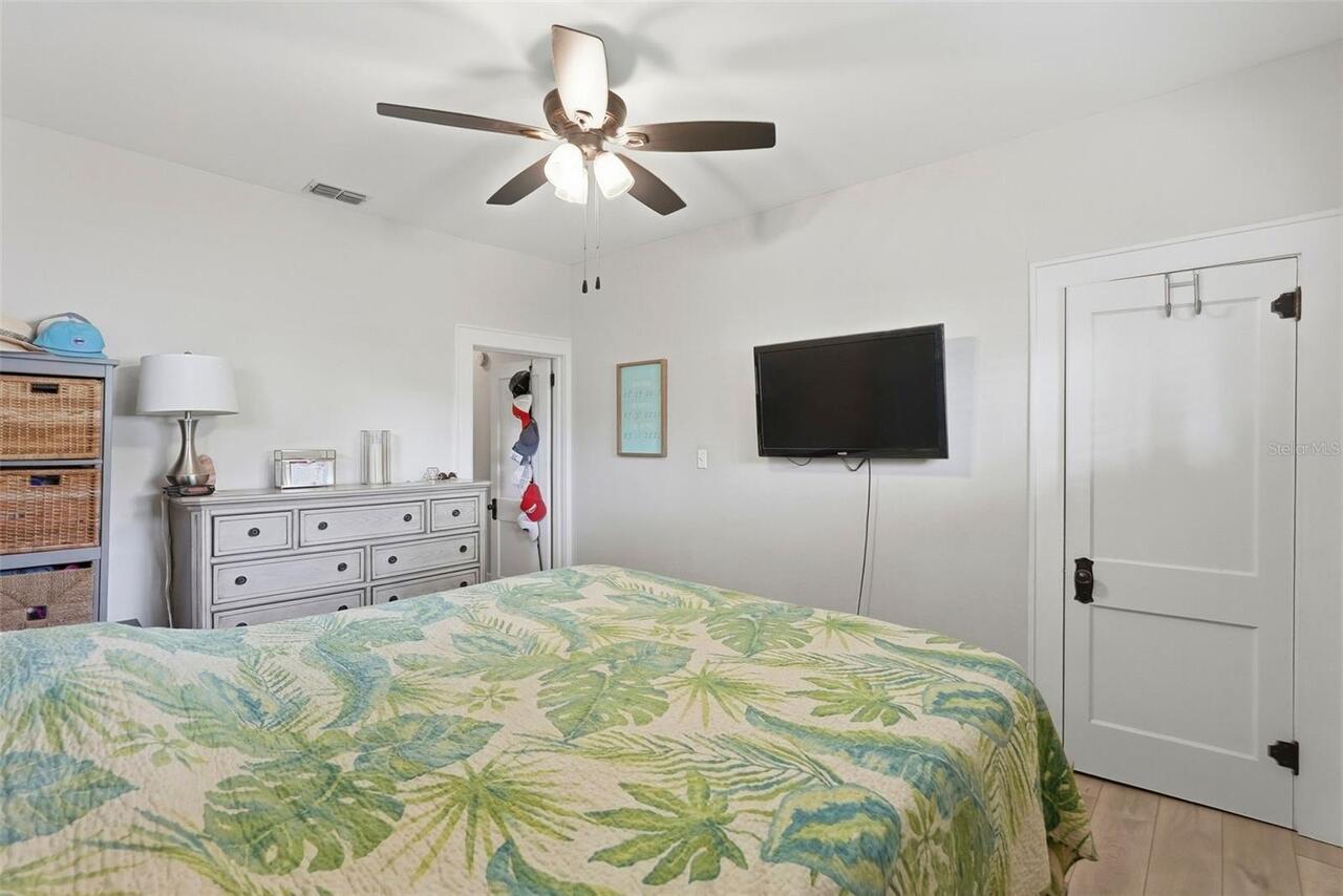 Listing Photo 13
