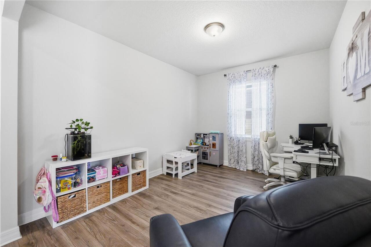 Listing Photo 15