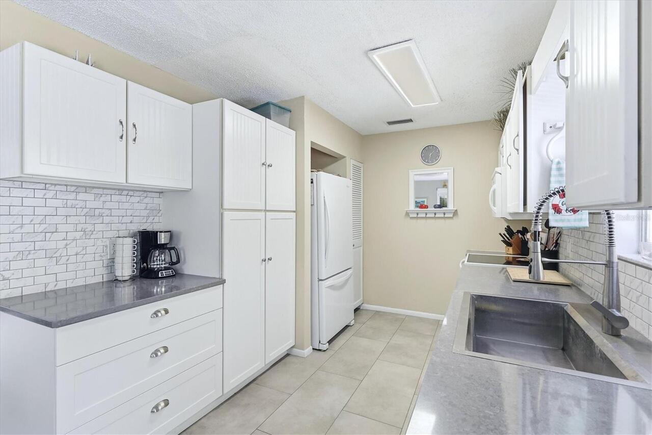 Listing Photo 17