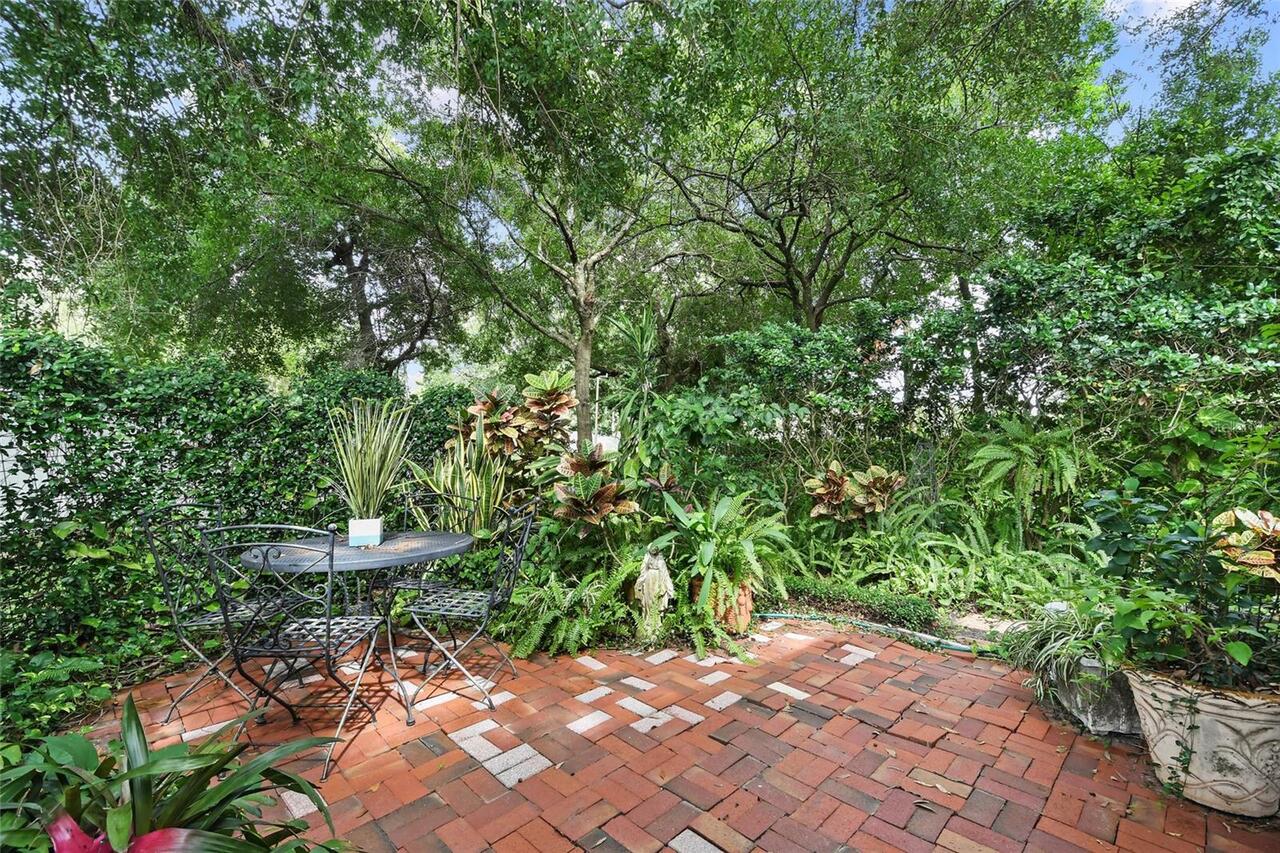 Listing Photo 42