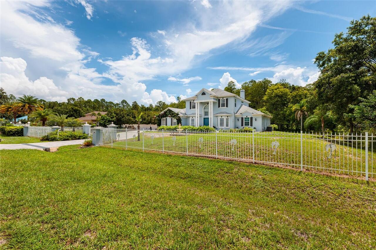 Listing Photo 10