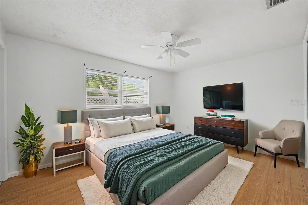Listing Photo 23