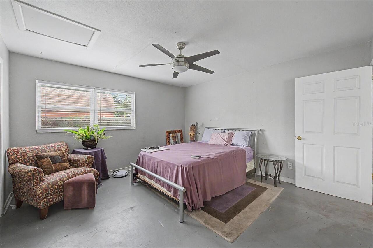 Listing Photo 43