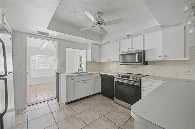 Listing Photo 15