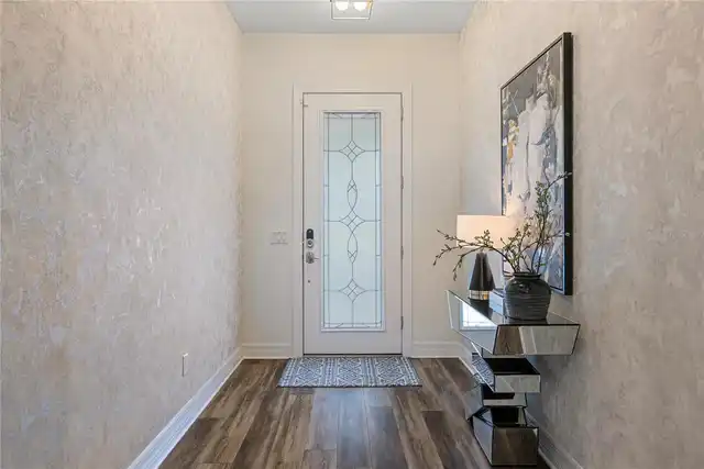 Listing Photo 10