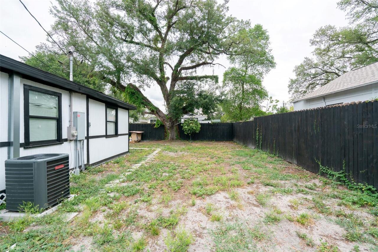 Listing Photo 6