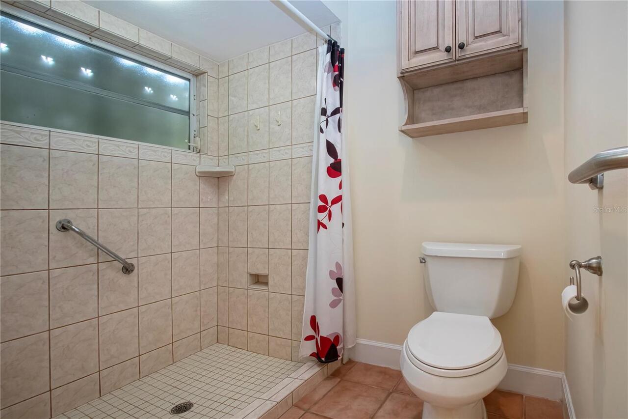 Listing Photo 43